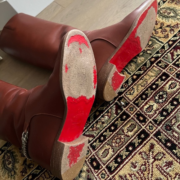 Christian Louboutin Leather Chain-Link Riding Boots - Picture 9 of 11